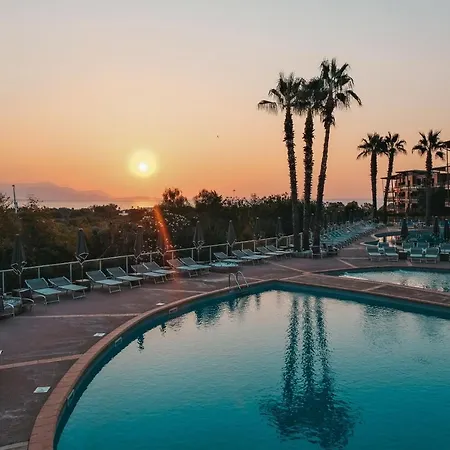 Hotel&spa Baie Des Anges By Thalazur Hotel