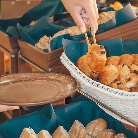 Thalazur - & מלון 4*