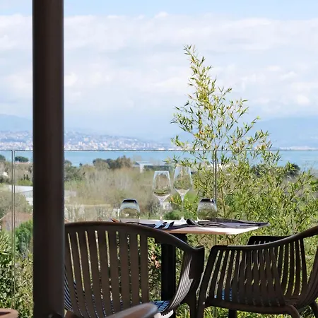 Thalazur - & מלון