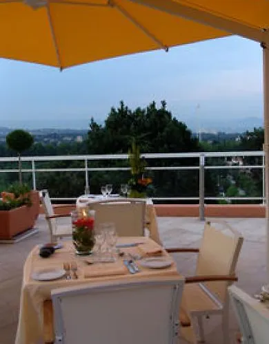 Thalazur - & מלון